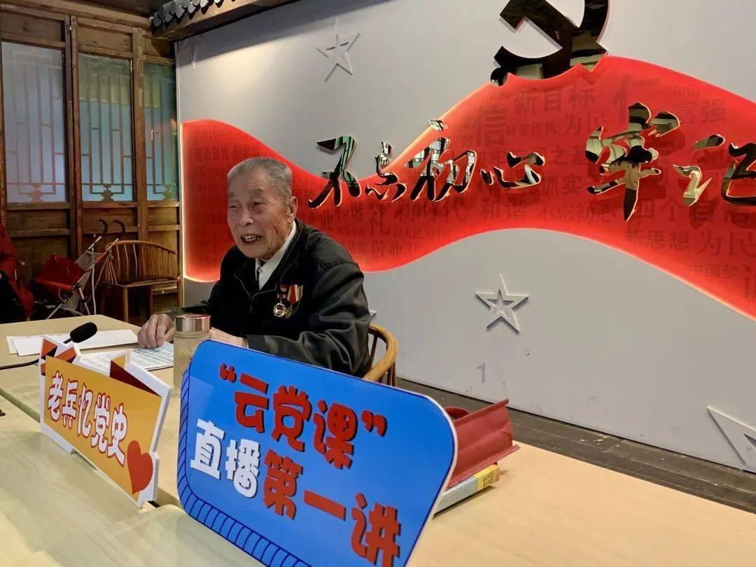 黄色小人推箱子